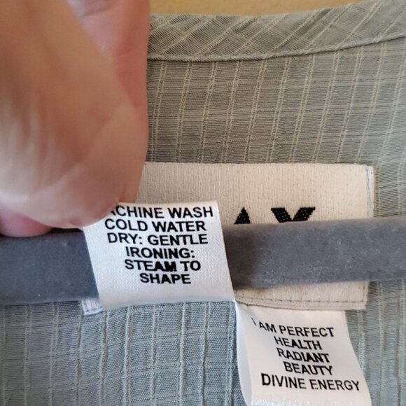 Flax Women's Floral Rayon-Blend Button-Up Size L NWT'S - Picture 6 of 10